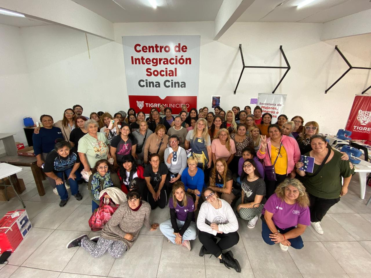 NOTICIAS DE TIGRE: CON GRAN CONVOCATORIA , COMENZARON LOS CURSOS DEL PROGRAMA EMPRENDEDORES RODANTES DE L MUNICIPIO DDE TIGRE